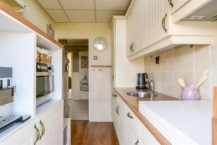 Foto 10 van Oranjestraat 25