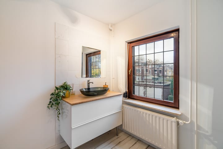 Foto 30 van Louis Beerenbrouckstraat 14