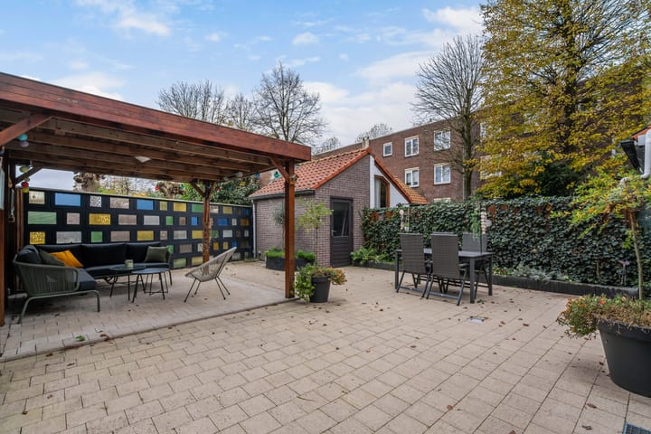 Foto 36 van Louis Beerenbrouckstraat 14