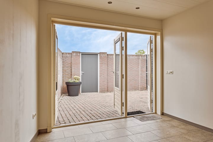 Foto 13 van Mierdseweg 25