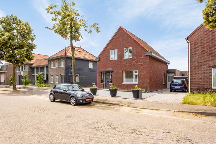 Foto 28 van Mierdseweg 25