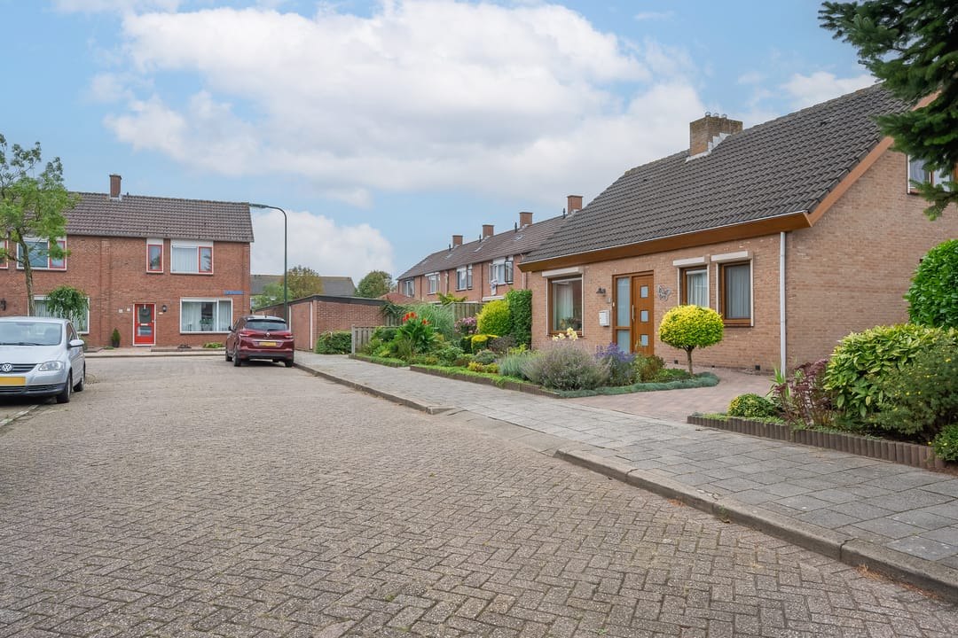 Foto 7 van Jan van Beaumontstraat 1