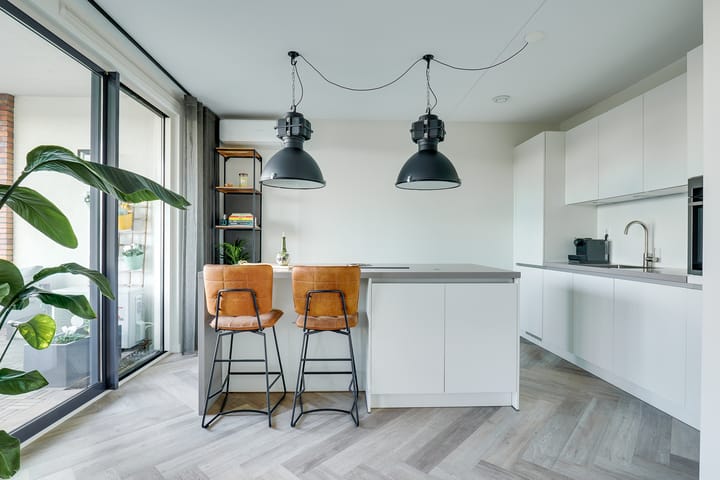 Foto 10 van San Marinostraat 145