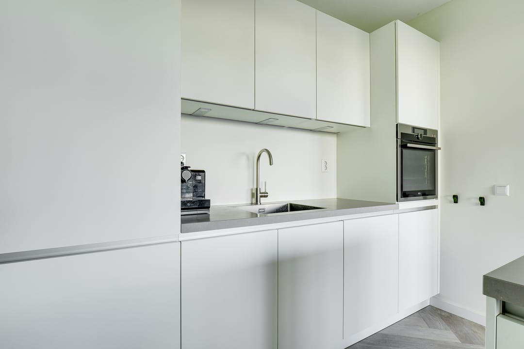 Foto 13 van San Marinostraat 145