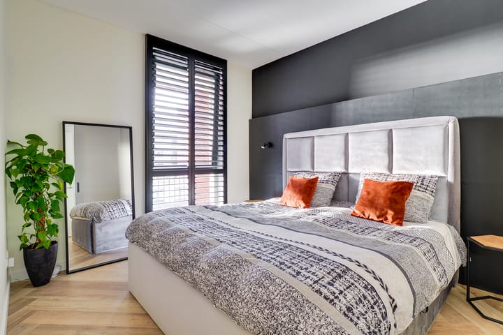 Foto 21 van San Marinostraat 145