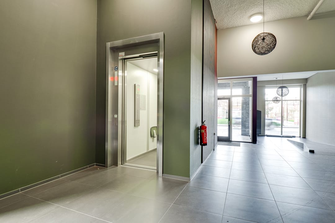 Foto 37 van San Marinostraat 145