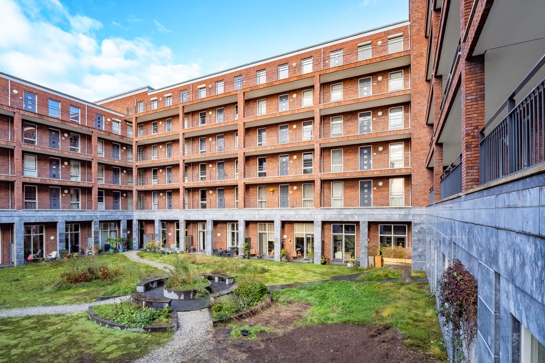 Foto 41 van San Marinostraat 145