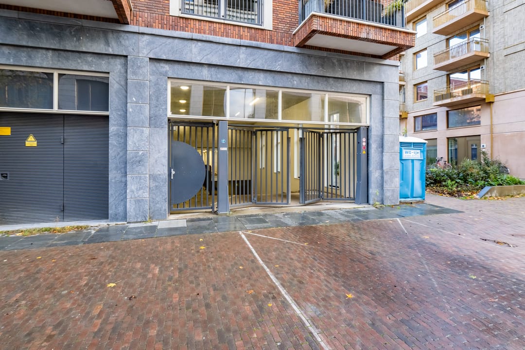 Foto 43 van San Marinostraat 145