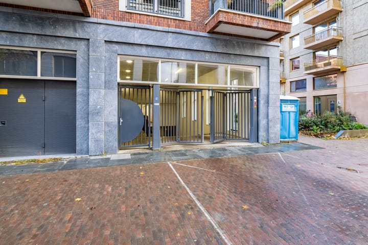 Foto 43 van San Marinostraat 145