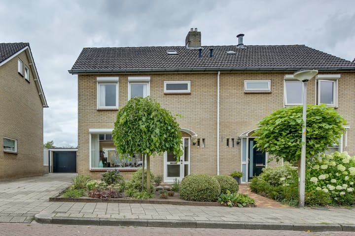 Foto 3 van Joost van den Vondelstraat 8