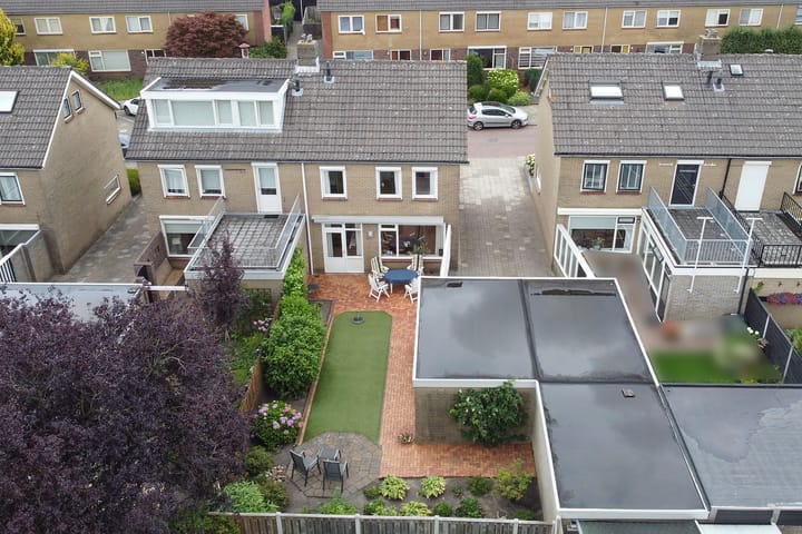 Foto 38 van Joost van den Vondelstraat 8