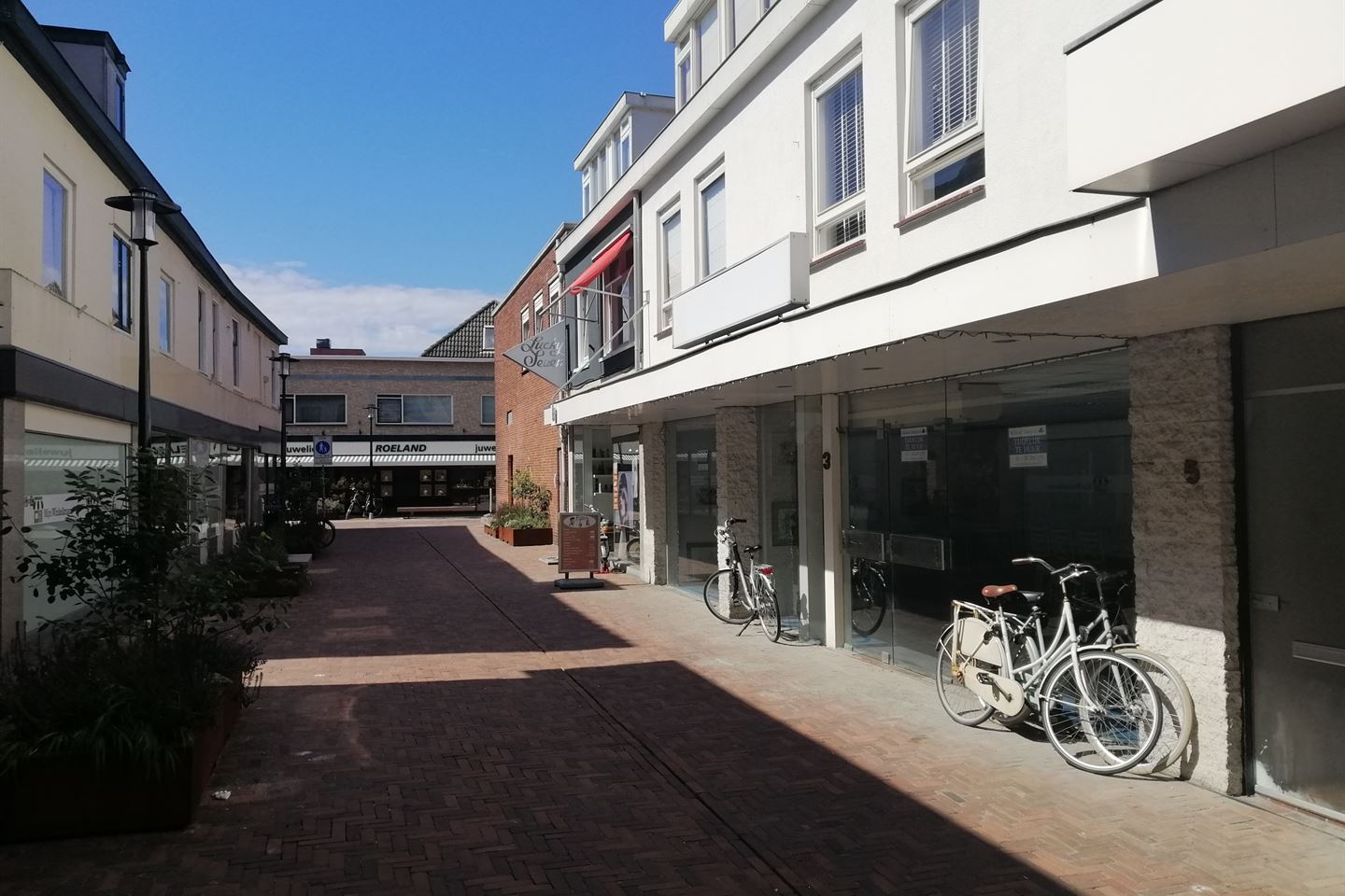 Bekijk foto 1 van Meerstraat 3