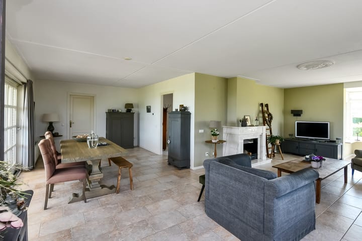 Photo 24 of Dijkstraat 18