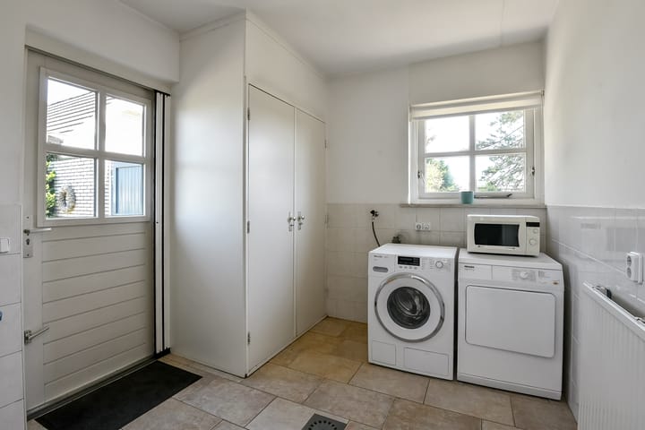 Photo 35 of Dijkstraat 18