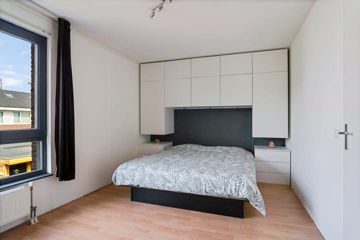 Foto 22 van Piet Baarslaan 6