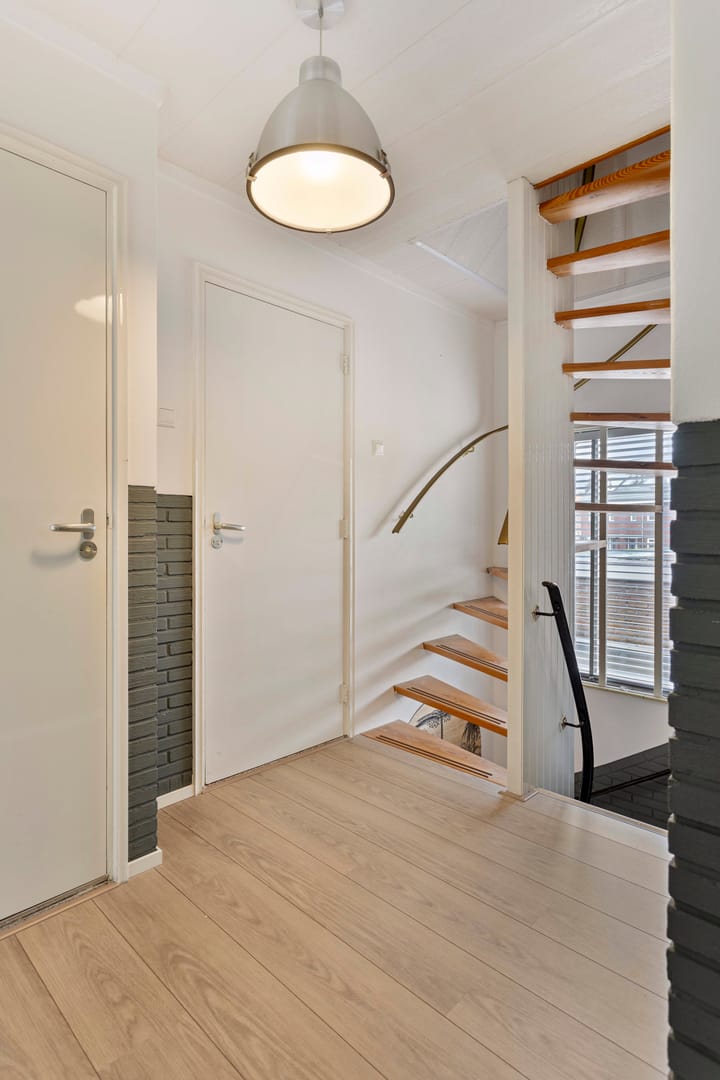 Foto 13 van Eschstraat 3