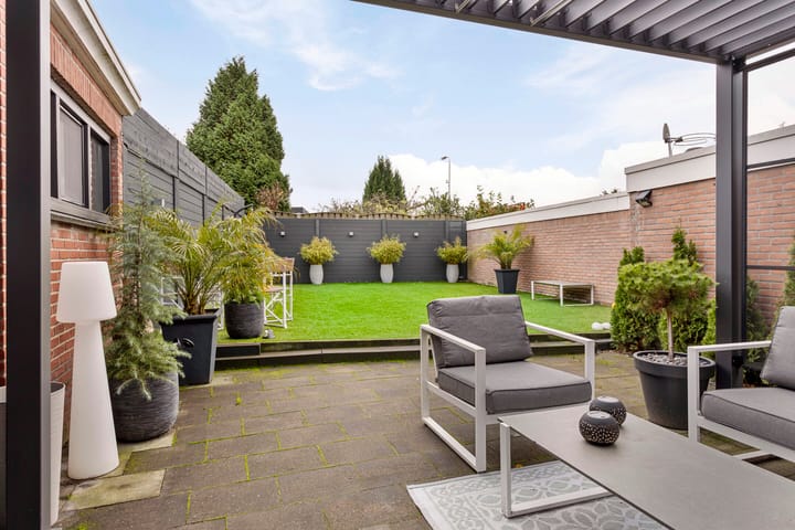 Foto 22 van Eschstraat 3