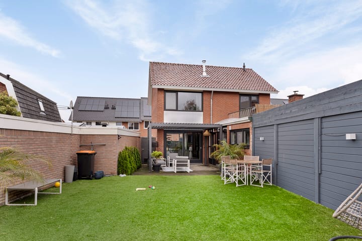 Foto 25 van Eschstraat 3