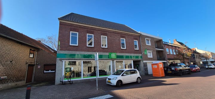 Beekstraat 32