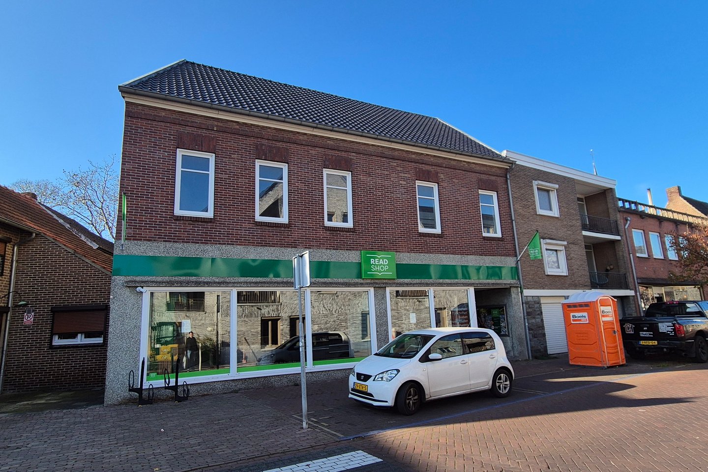 Bekijk foto 1 van Beekstraat 32