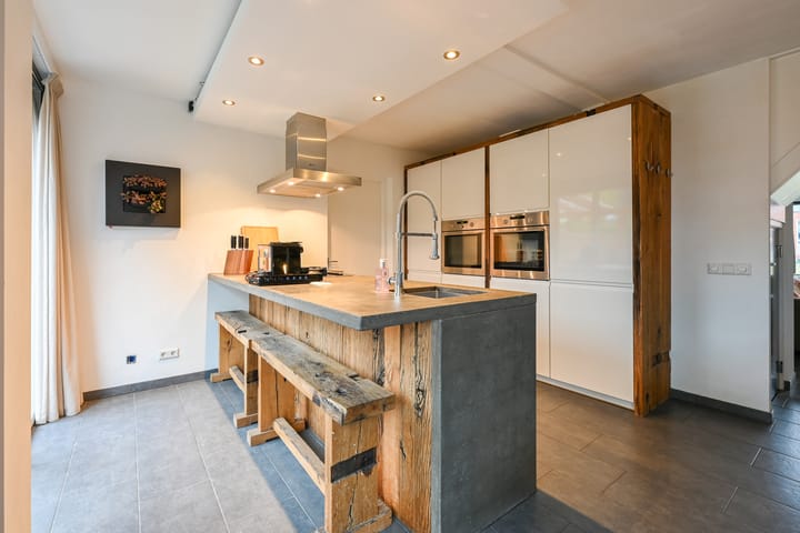 Foto 3 van Pegasus 17