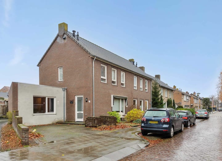 Foto 5 van Gladiolenstraat 1