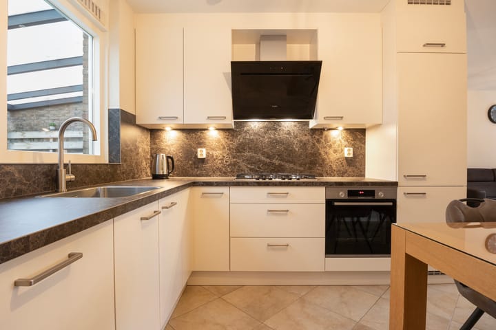 Foto 9 van Willem Marisstraat 9