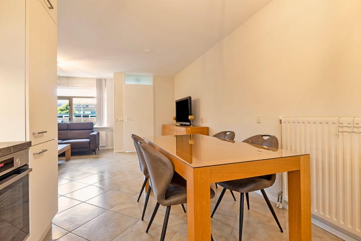 Foto 8 van Willem Marisstraat 9