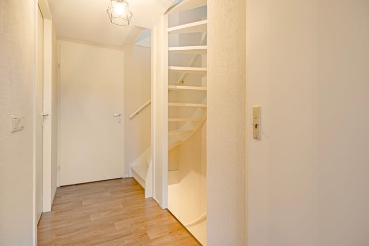 Foto 21 van Willem Marisstraat 9