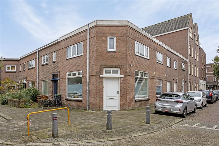 View photo 1 of Twaalfmorgenstraat 39