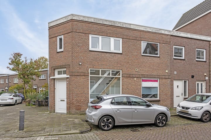 Foto 15 van Twaalfmorgenstraat 39