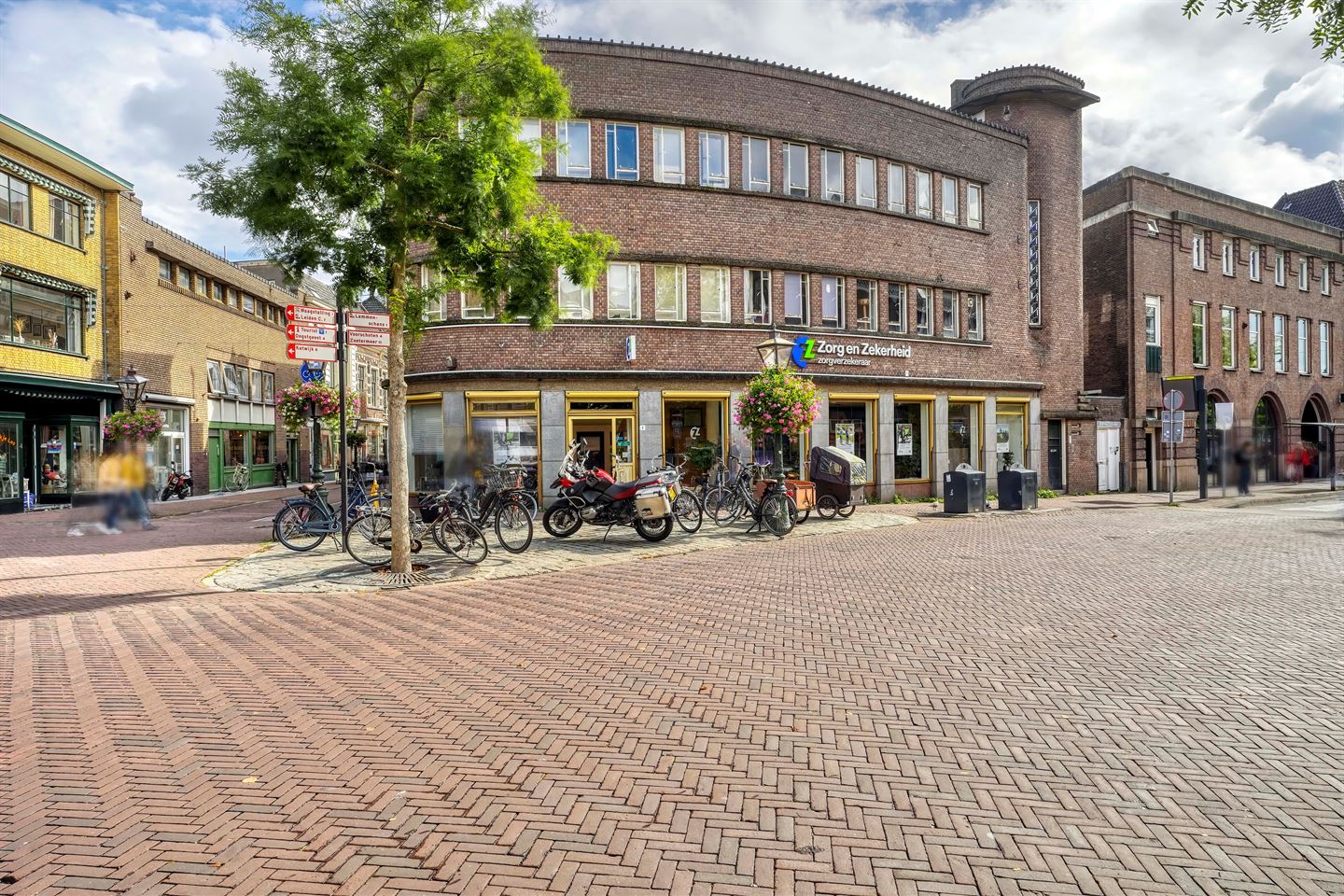 Bekijk foto 1 van Korevaarstraat 2