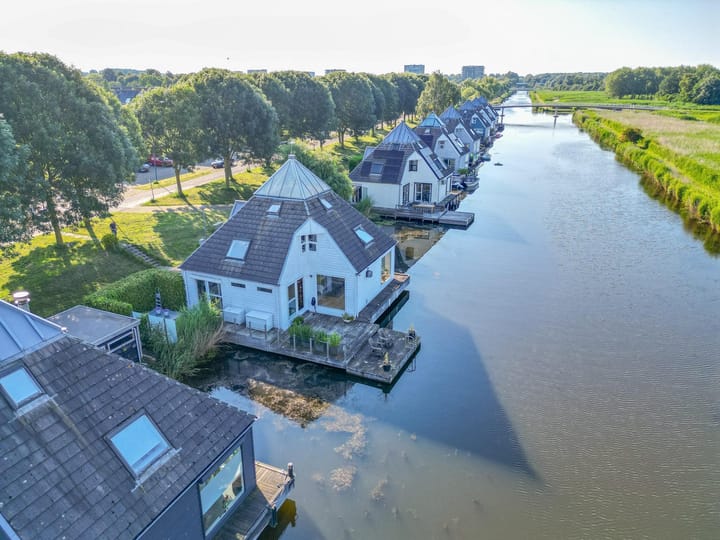 Foto 1 van Victoria Regiastraat 13