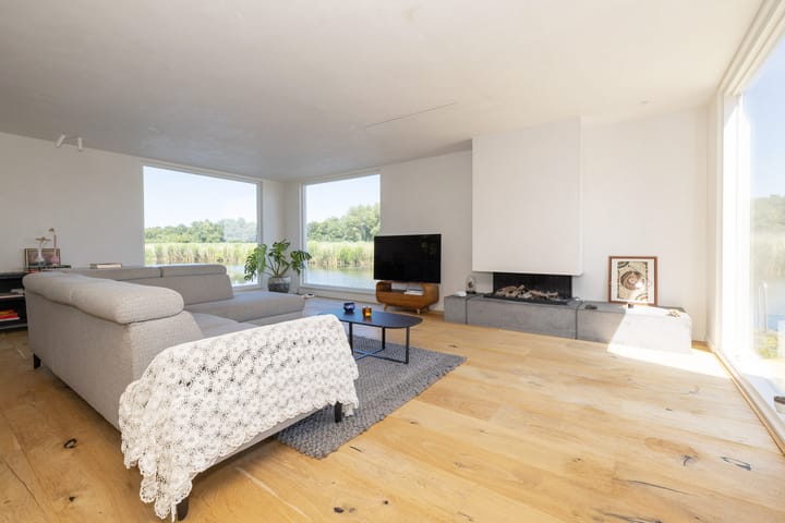 Foto 13 van Victoria Regiastraat 13