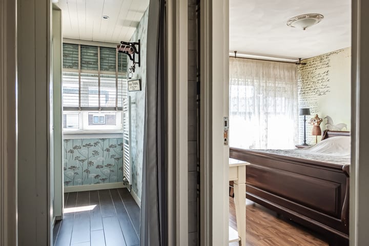 Foto 24 van Linnaeusstraat 30