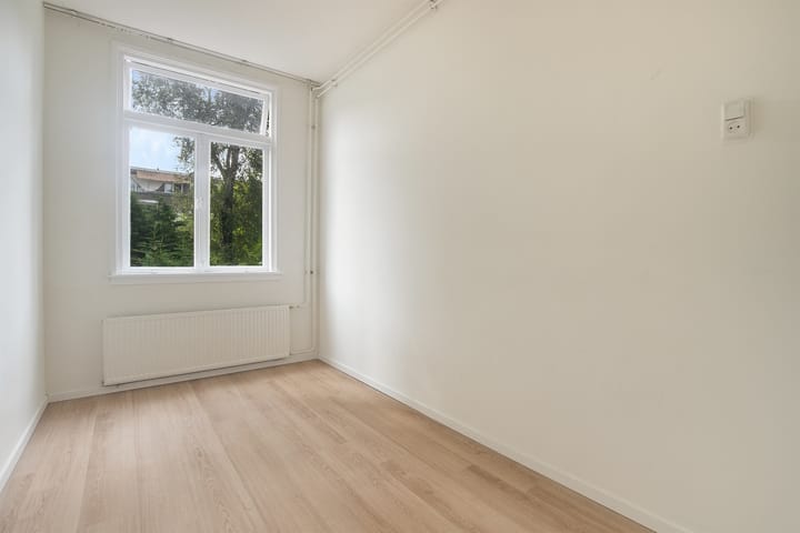 Photo 16 of Goereesestraat 120-B