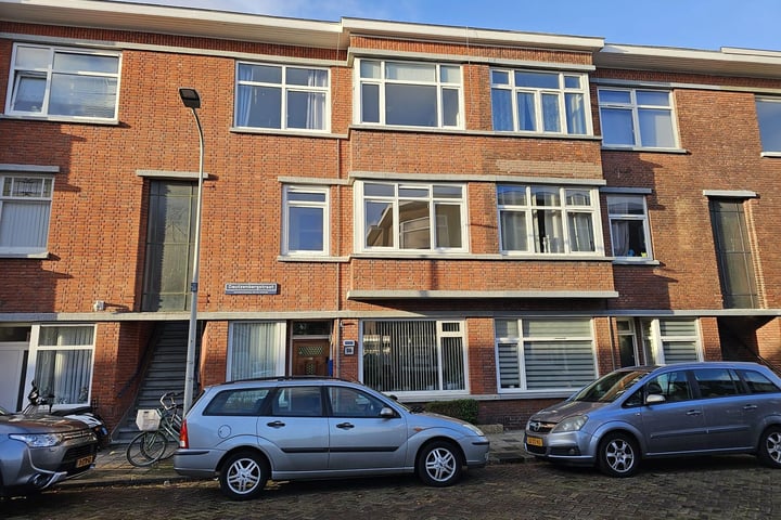 Bekijk foto 1 van Dautzenbergstraat 57