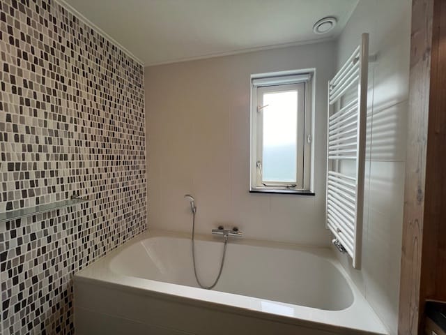 Foto 9 van Westelbeersedijk 6-R61