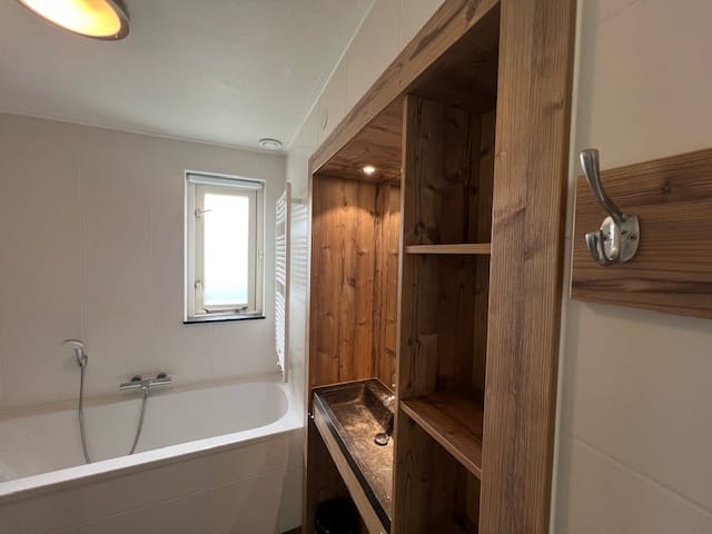 Foto 10 van Westelbeersedijk 6-R61