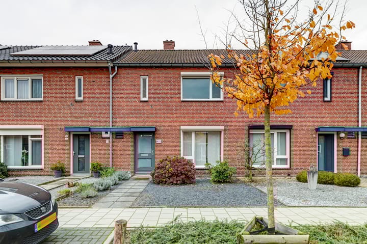 Foto 1 van Past. Esserstraat 21