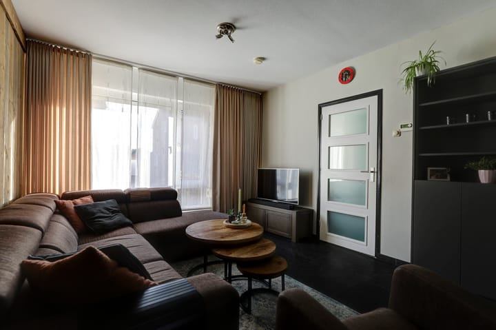 Foto 10 van Past. Esserstraat 21