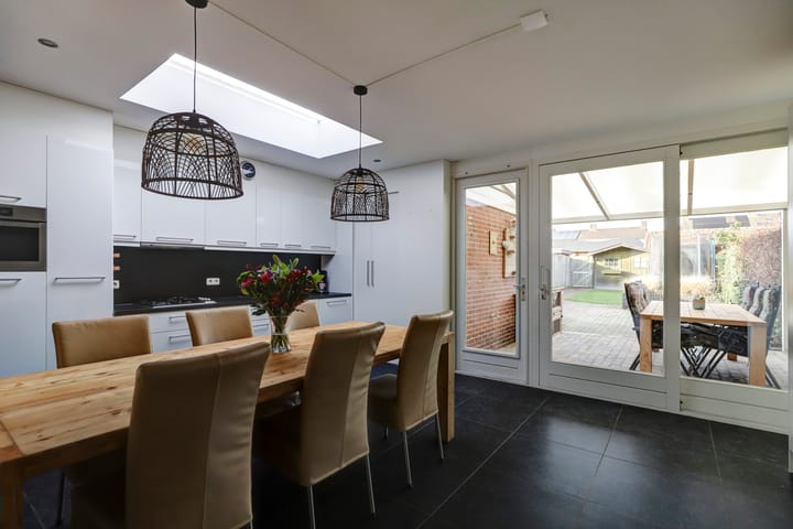 Foto 17 van Past. Esserstraat 21