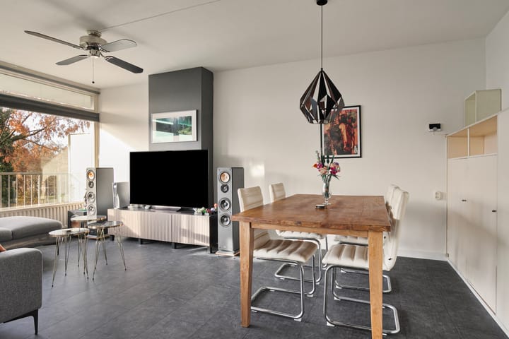 Foto 6 van Jan Th. Tooroplaan 43