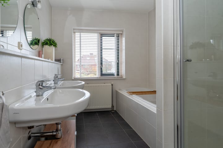 Foto 31 van Baken 34