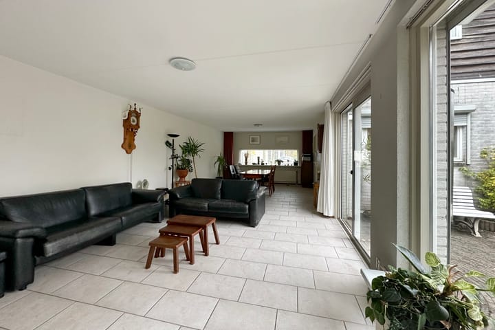 Foto 10 van Assoer 1