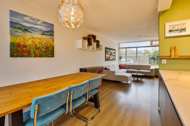 Foto 14 van Van Anrooijstraat 102