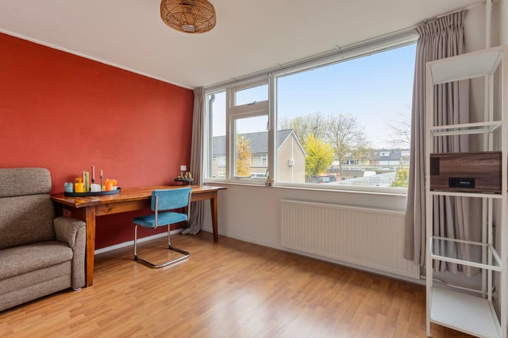 Foto 22 van Van Anrooijstraat 102