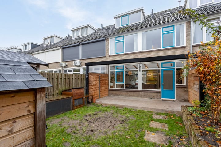 Foto 28 van Van Anrooijstraat 102