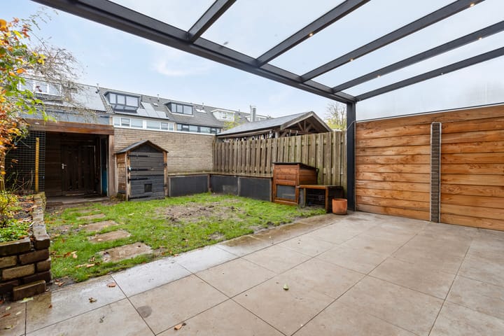 Foto 29 van Van Anrooijstraat 102