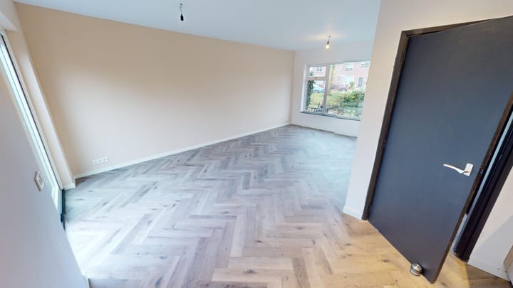 Photo 11 of Pastoor Suidgeeststraat 88